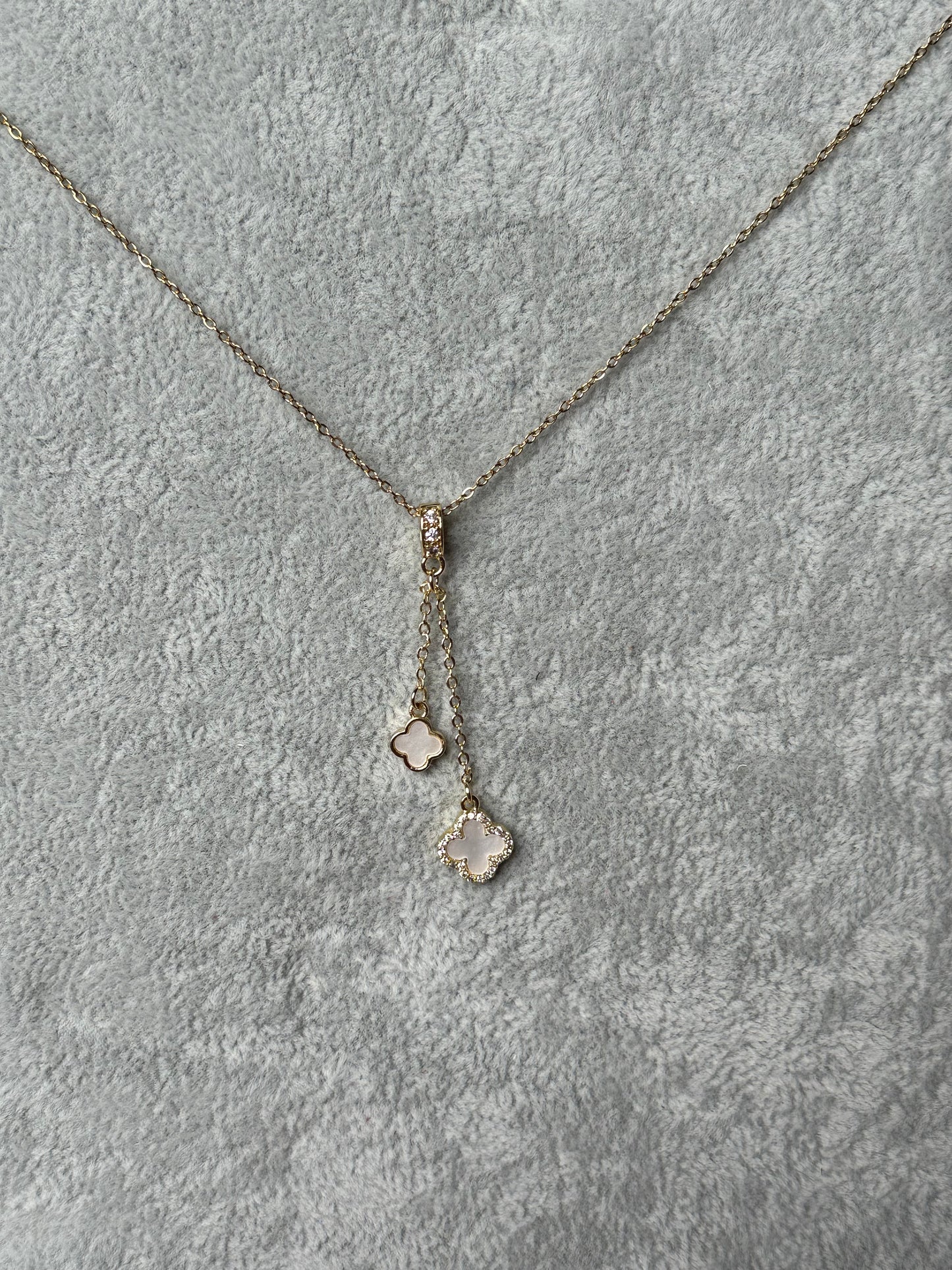 Double clover necklace