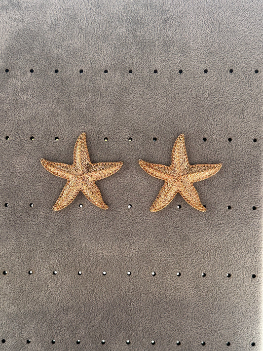 Gold starfish earrings