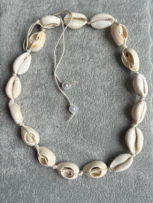 Shell necklace