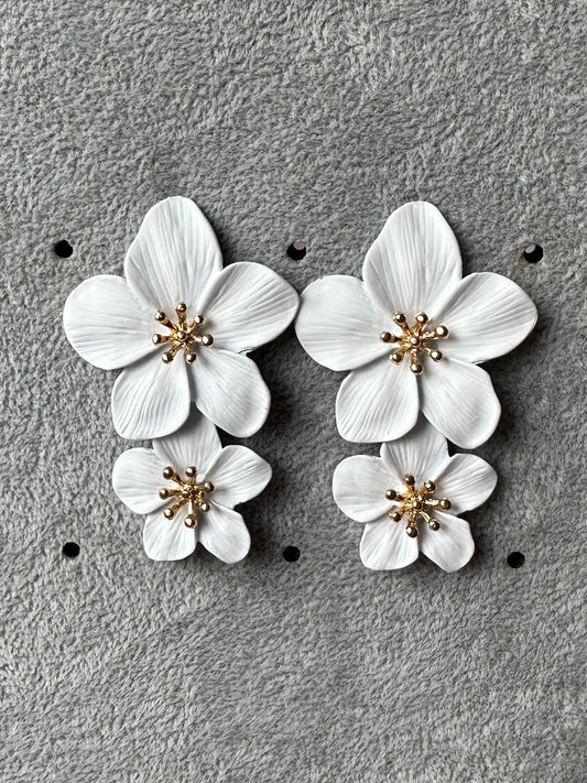 White flower earrings